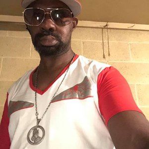 Meet your Posher, Tony